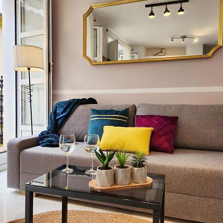 Lovely Center Apartments Seville - Balcony Lux Sol Sevilla Buitenkant foto