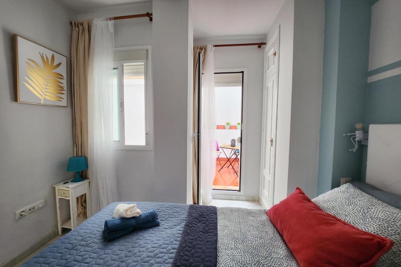 Lovely Center Apartments Seville - Balcony Lux Sol Sevilla Buitenkant foto